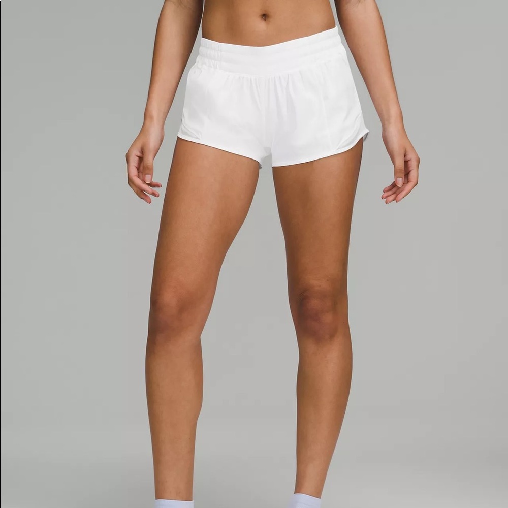 White Lululemon Hotty Hot 2.5 Shorts